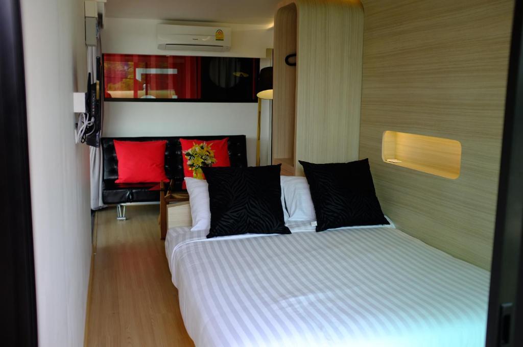 Sleepbox Chiangmai Hotel Chiang Mai Eksteriør bilde