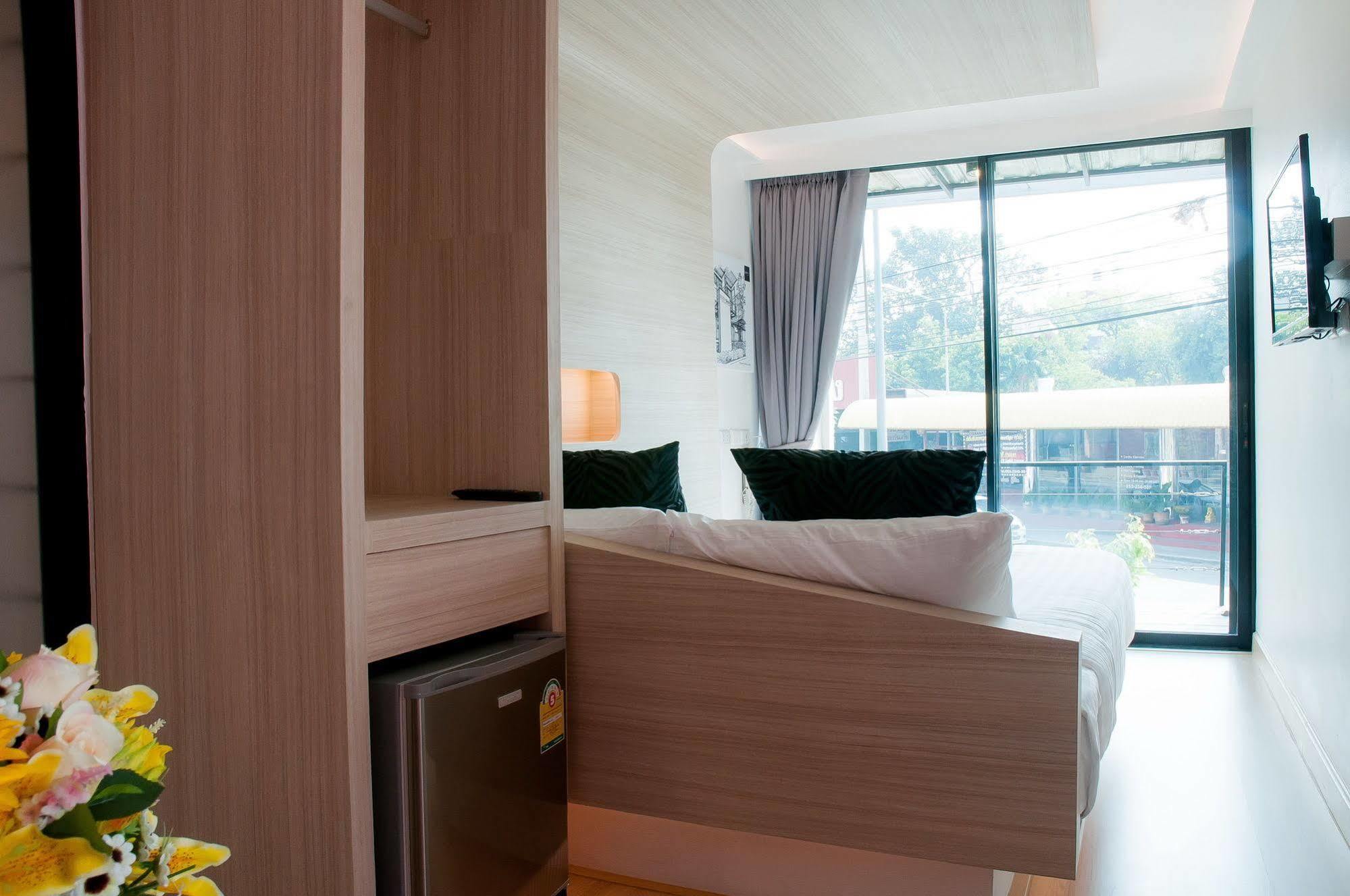 Sleepbox Chiangmai Hotel Chiang Mai Eksteriør bilde